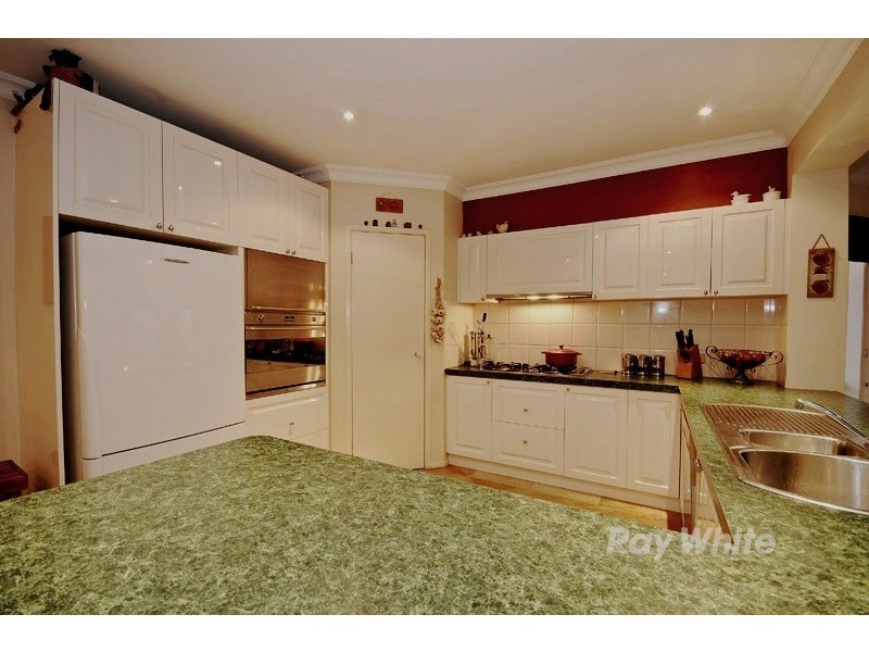 44 Barmah Drive, Wantirna VIC 3152