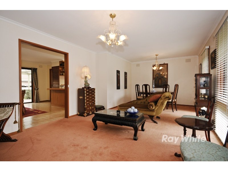 9 Mowbray Drive, Wantirna South VIC 3152