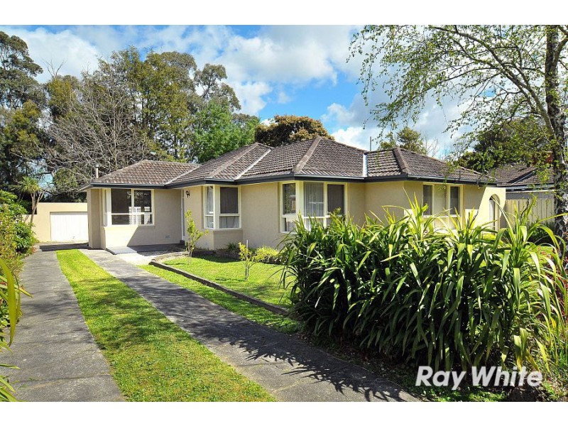 38 Dinsdale Road, Boronia VIC 3155
