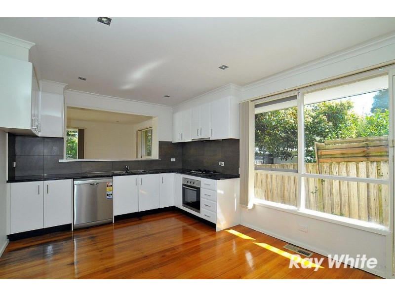 38 Dinsdale Road, Boronia VIC 3155