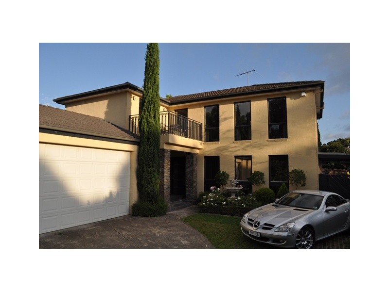 10 Barrington Court, Wantirna VIC 3152