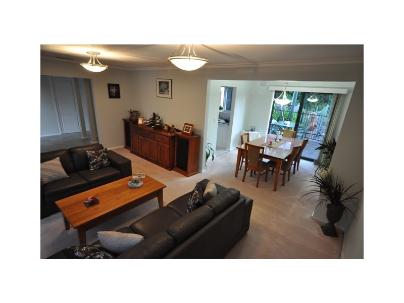 10 Barrington Court, Wantirna VIC 3152