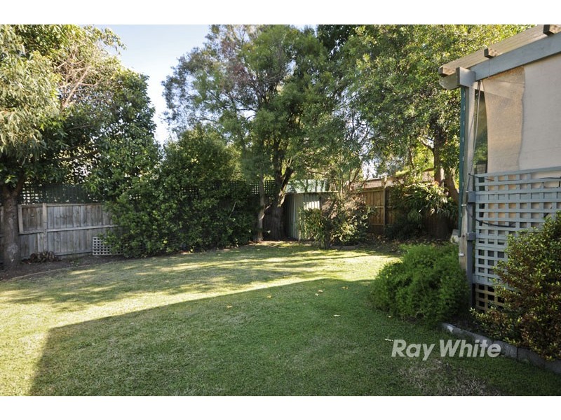 20 Benwerrin Drive, Wantirna VIC 3152