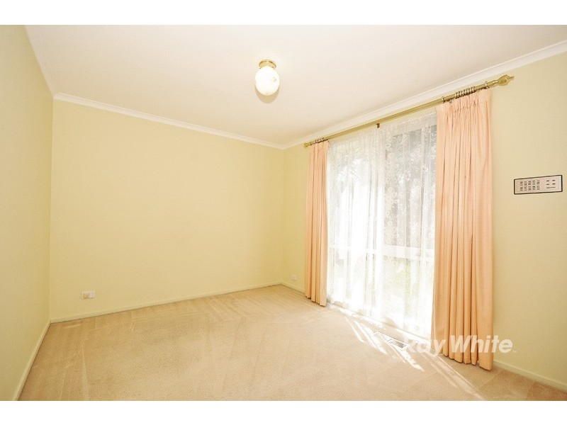 30 Townview Avenue, Wantirna South VIC 3152