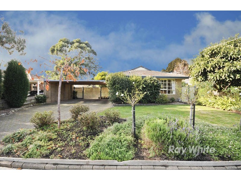 23 Fonteyn Drive, Wantirna South VIC 3152