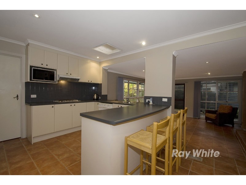 15 Sandhurst Road, Wantirna VIC 3152