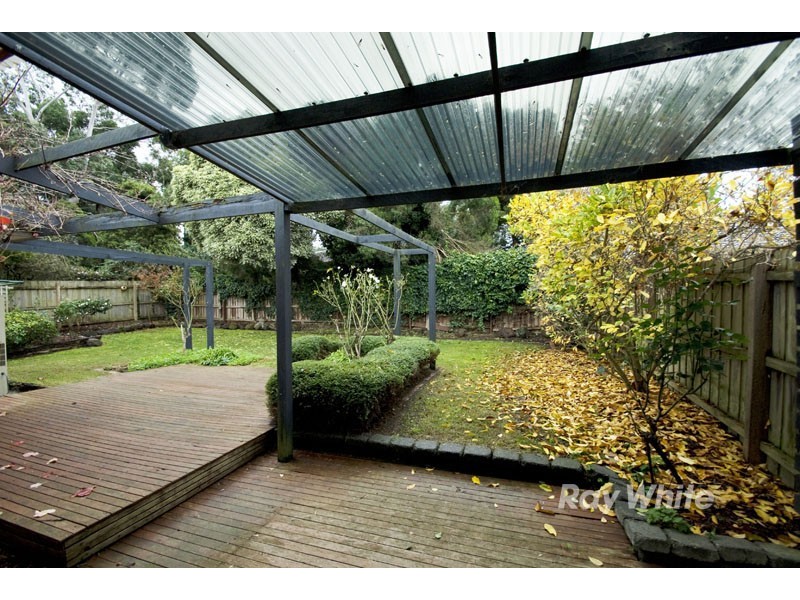 15 Sandhurst Road, Wantirna VIC 3152