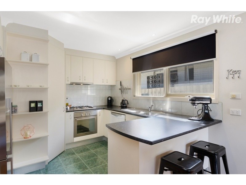 52 Lewis Road, Wantirna South VIC 3152