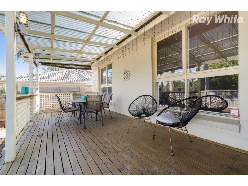 52 Lewis Road, Wantirna South VIC 3152