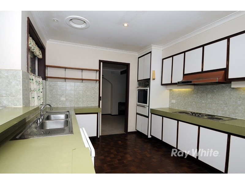 95 Kathryn Road, Knoxfield VIC 3180