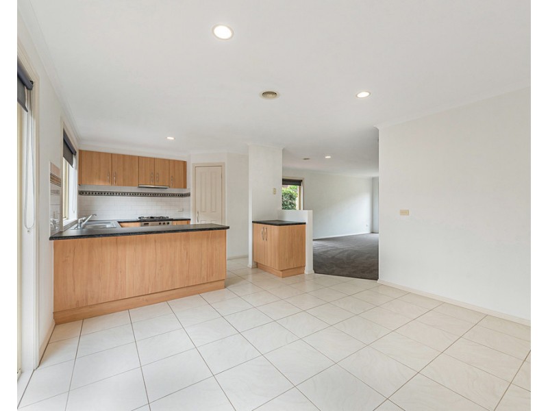 2/22 Moonah Road, Wantirna South VIC 3152