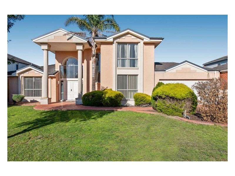 10 Kensington Place, Wantirna South VIC 3152