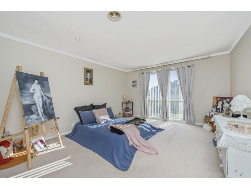 10 Kensington Place, Wantirna South VIC 3152