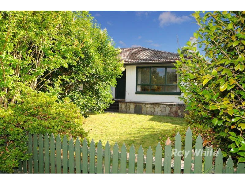64 Kanooka Road, Boronia VIC 3155