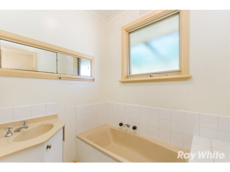 59 Lewis Road, Wantirna South VIC 3152