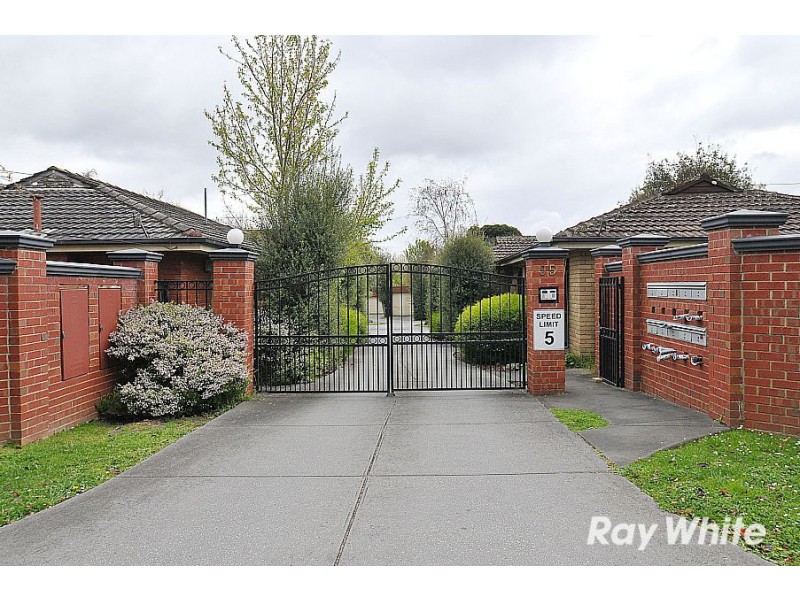 8/95 Coleman Road, Wantirna South VIC 3152