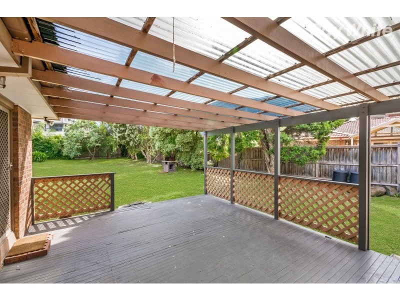 20 Wallace Road, Wantirna South VIC 3152