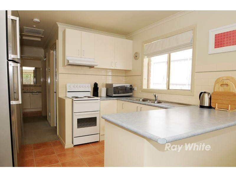 2/48 Townview Avenue, Wantirna South VIC 3152