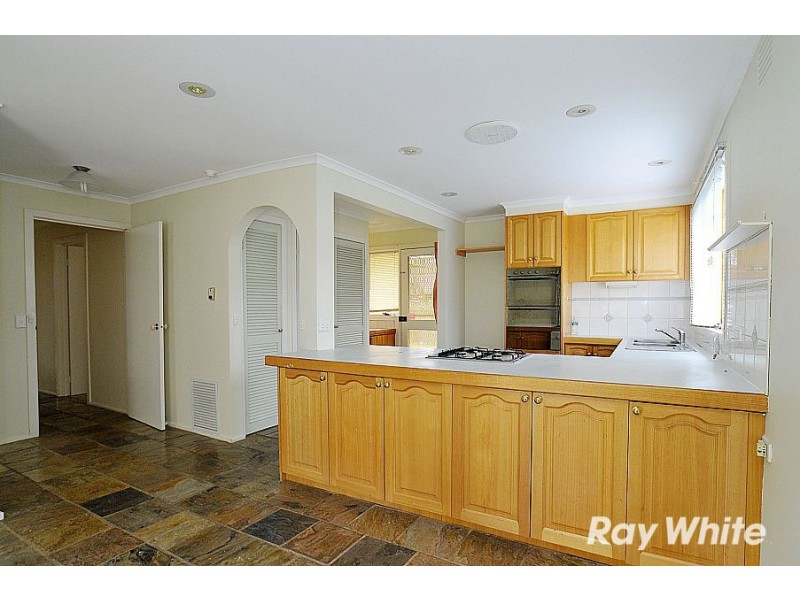 39 Mowbray Drive, Wantirna South VIC 3152