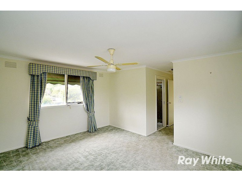 39 Mowbray Drive, Wantirna South VIC 3152