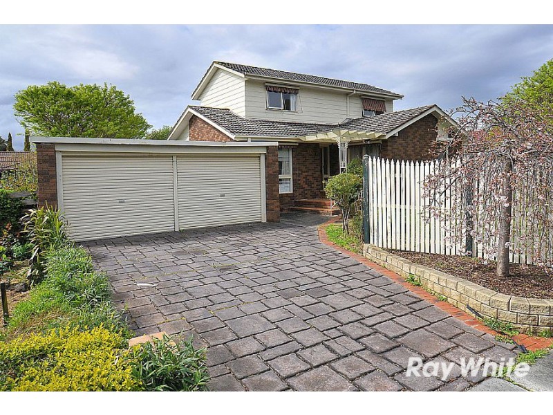 39 Mowbray Drive, Wantirna South VIC 3152