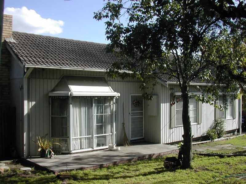 2 Coleman Road, Wantirna South VIC 3152