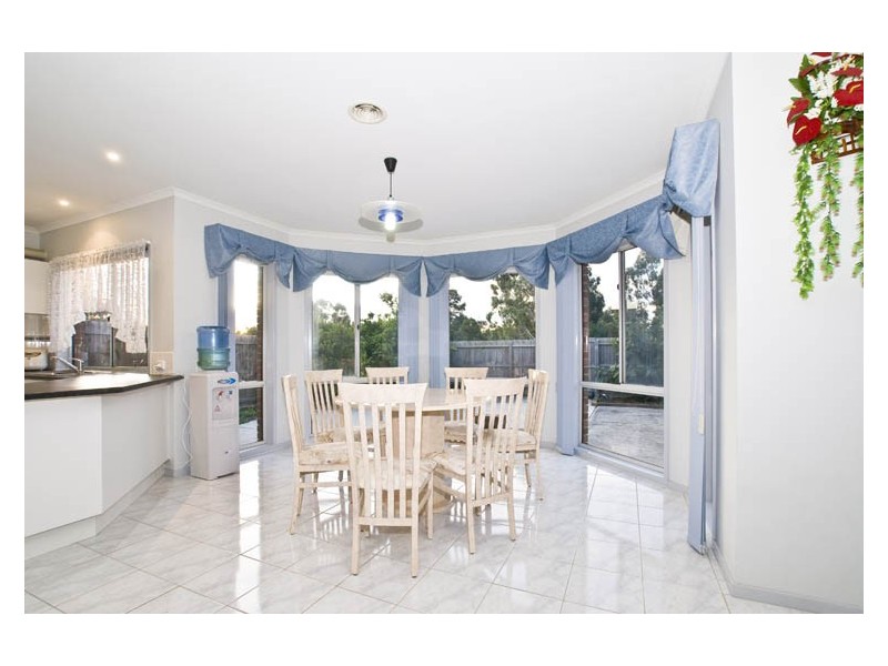 20 Earls Court, Wantirna South VIC 3152