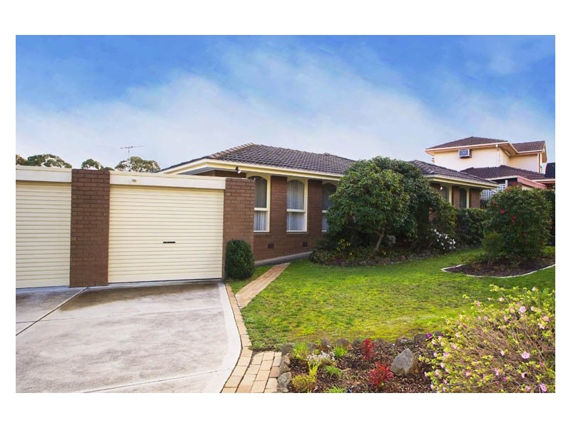 18 Birkenhead Avenue, Wantirna VIC 3152