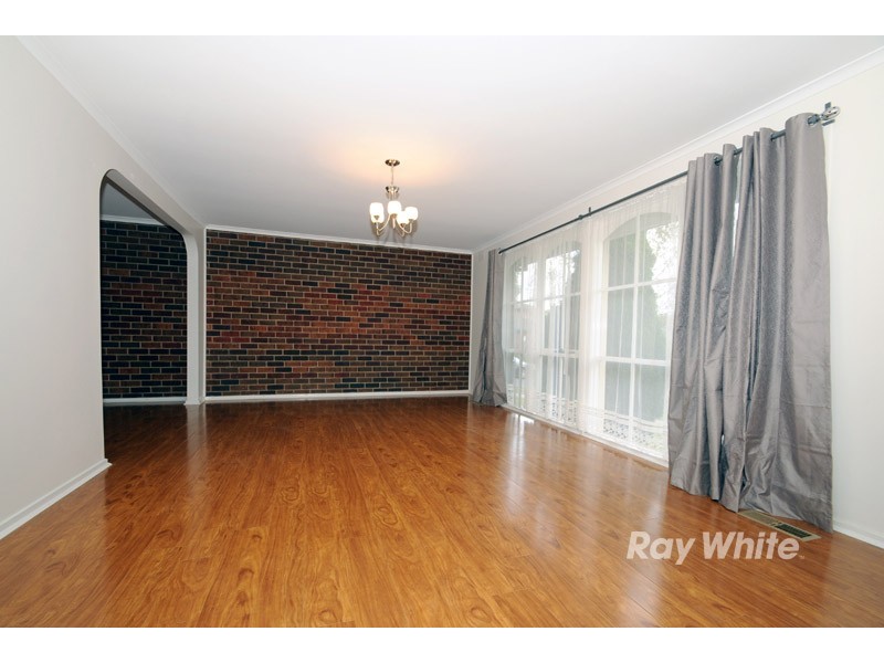 18 Rosalie Court, Wantirna South VIC 3152