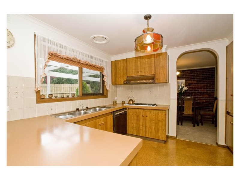 18 Rosalie Court, Wantirna South VIC 3152