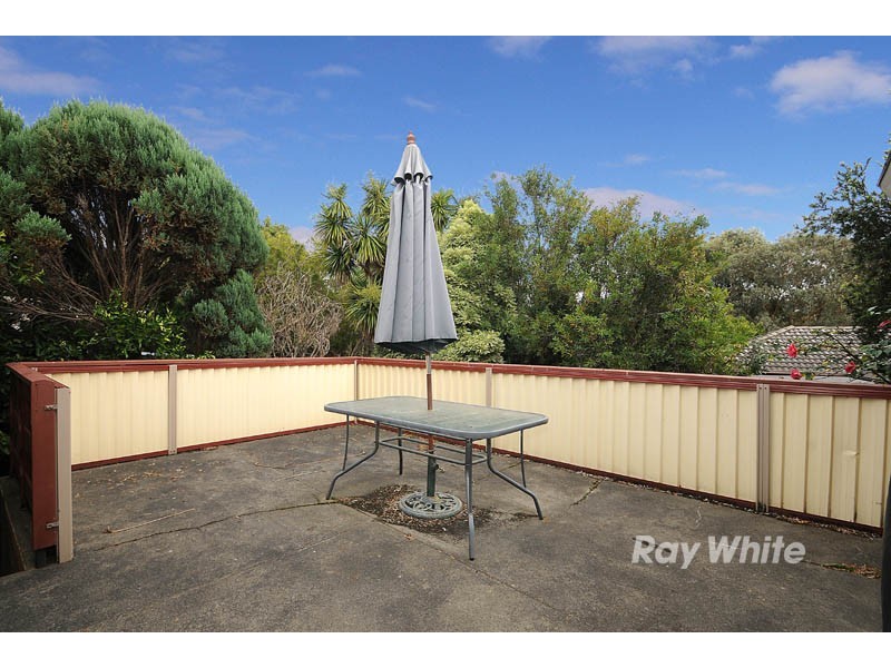 68 Chartwell Drive, Wantirna VIC 3152