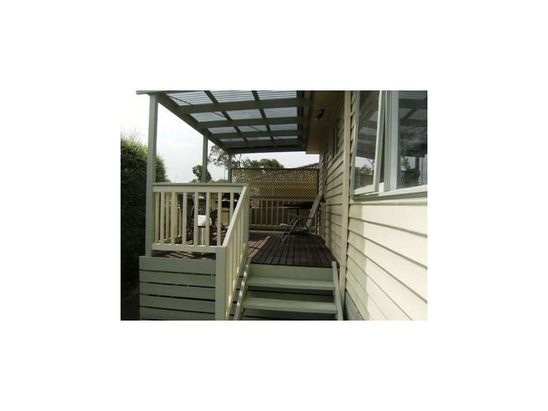 23 Norfolk Avenue, Wantirna South VIC 3152