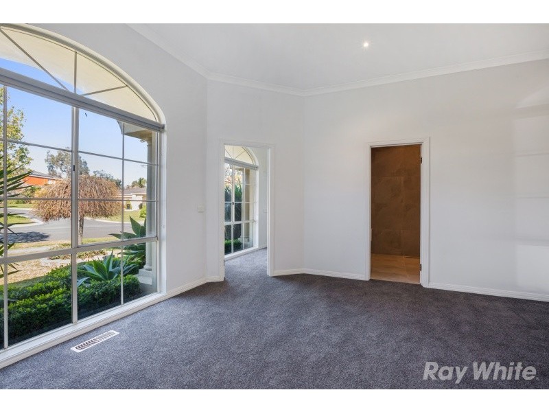 72 Somes Street, Wantirna South VIC 3152