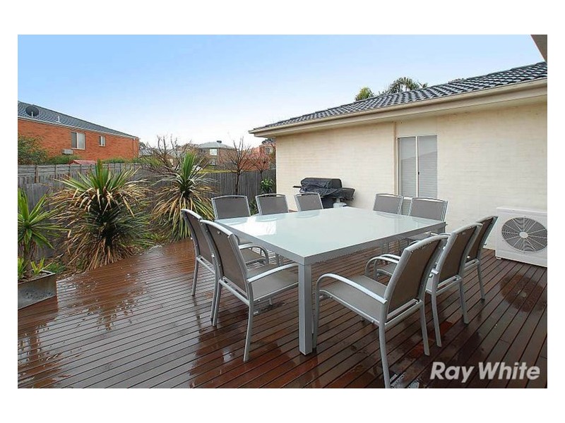 72 Somes Street, Wantirna South VIC 3152