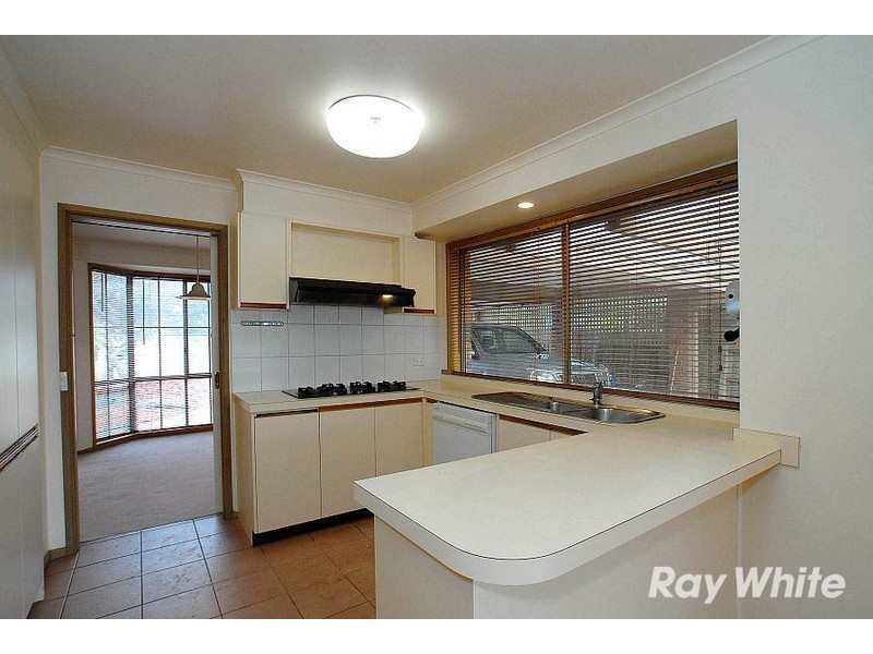 5 Larter Court, Wantirna South VIC 3152