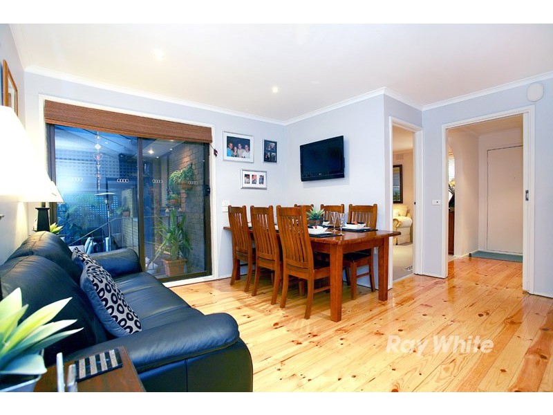 10 Rotherwood Close, Wantirna VIC 3152