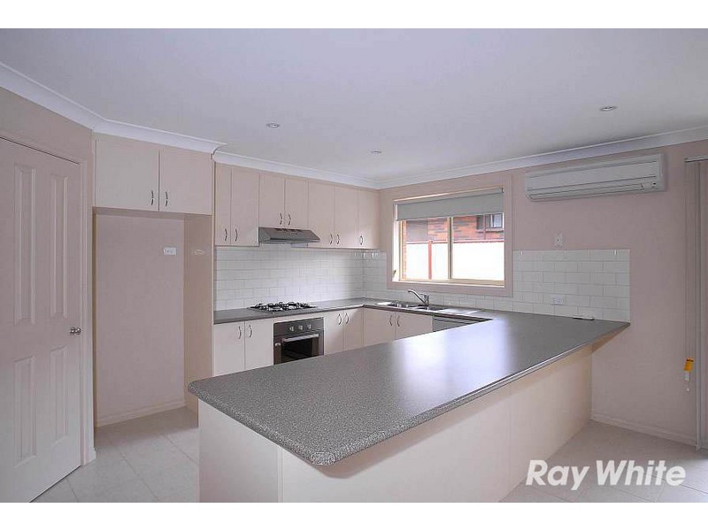 4 Vincent Street, Bayswater VIC 3153