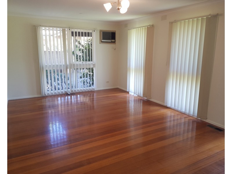 31 Dunbarton Drive, Wantirna VIC 3152