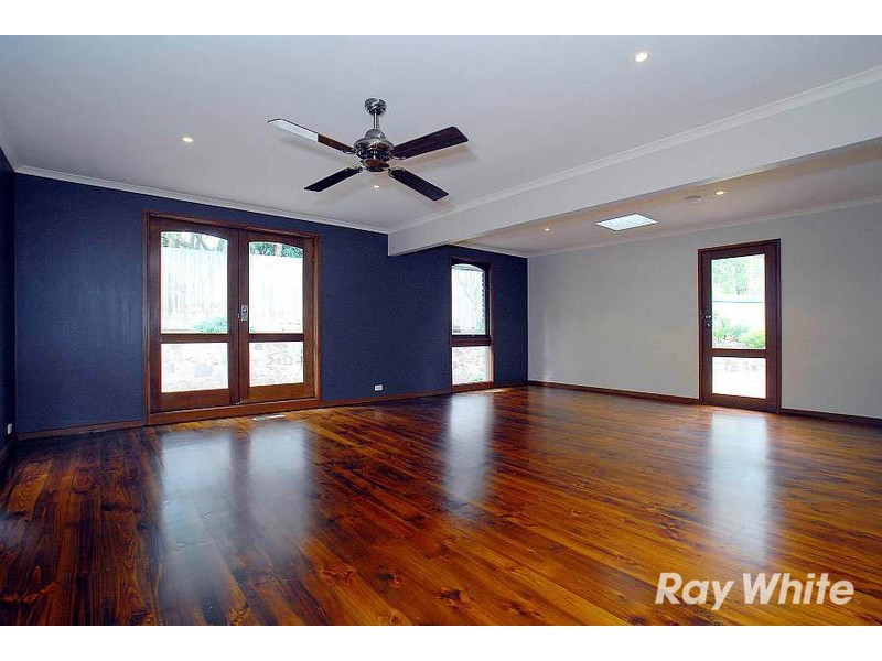 6  Rustic Drive, Boronia VIC 3155