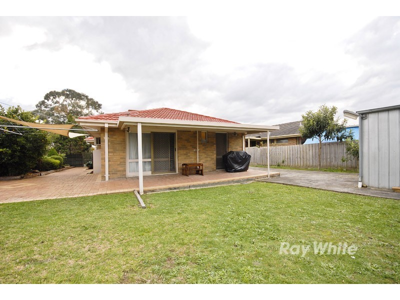 12 Jeanette Street, Bayswater VIC 3153