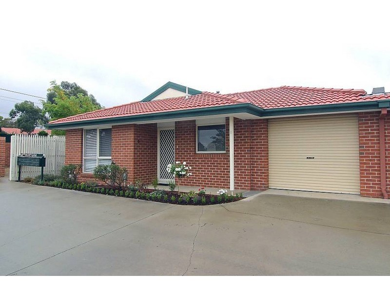 1/1401 High Street Road, Wantirna South VIC 3152
