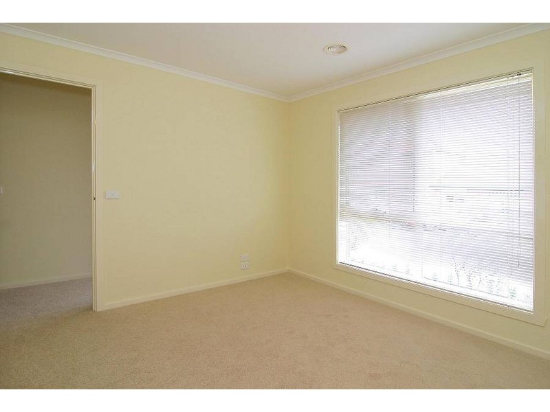 1/1401 High Street Road, Wantirna South VIC 3152