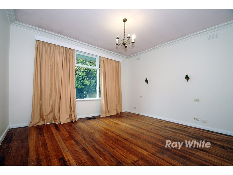 88 Scoresby Road, Bayswater VIC 3153