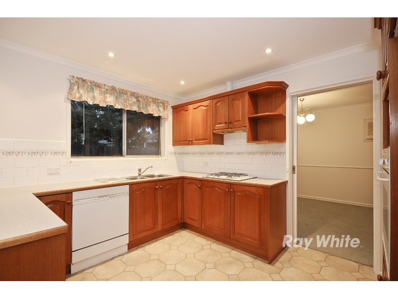 7 Attenborough Square, Wantirna VIC 3152