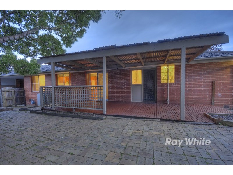 7 Attenborough Square, Wantirna VIC 3152