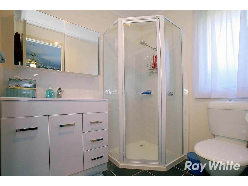 26 Tintern Crescent, Wantirna South VIC 3152