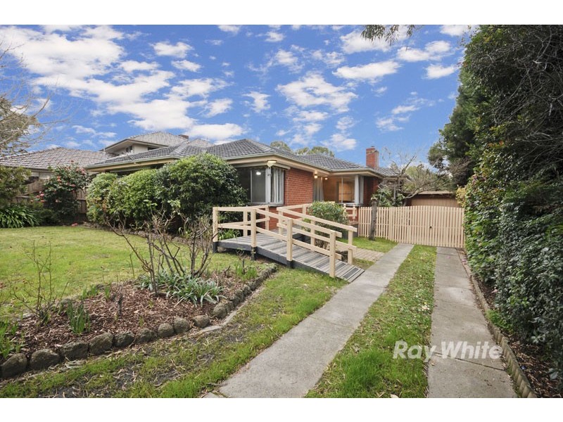 2 Hertford Court, Wantirna South VIC 3152