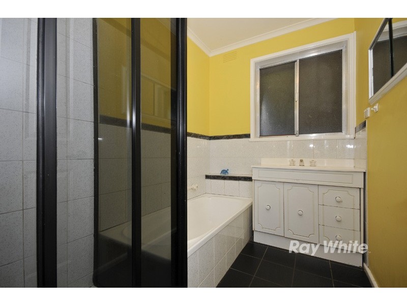 34 Kirrawee Avenue, Wantirna South VIC 3152