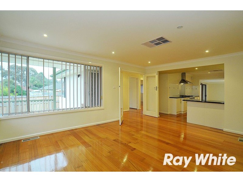 6 Vincent Street, Bayswater VIC 3153