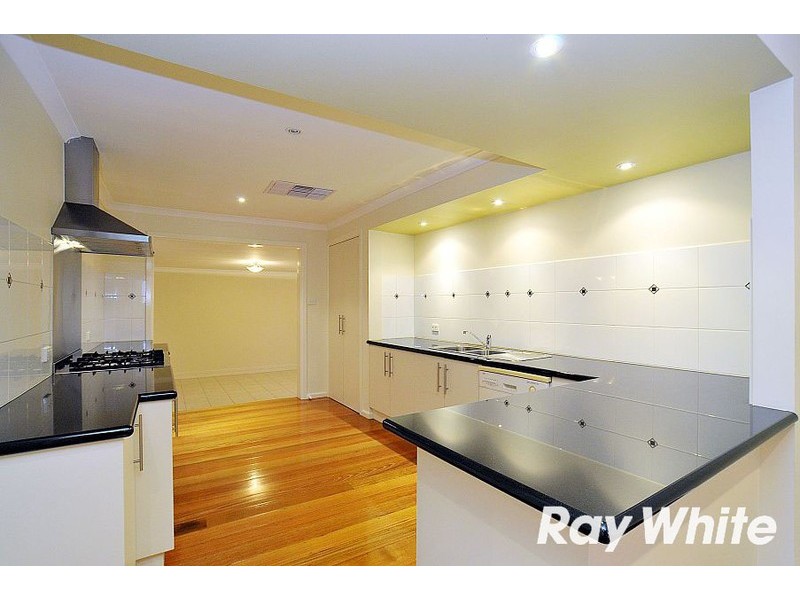 6 Vincent Street, Bayswater VIC 3153